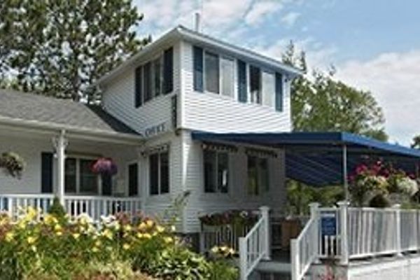 GLEN COVE INN AND S (Camden)